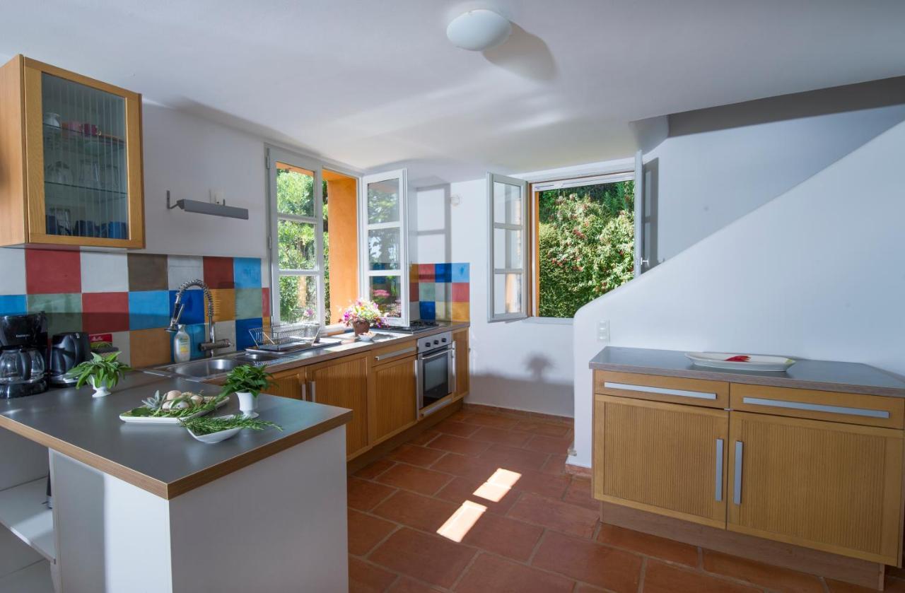 House With Garden And Sea View Villa La Londe-les-Maures Eksteriør billede
