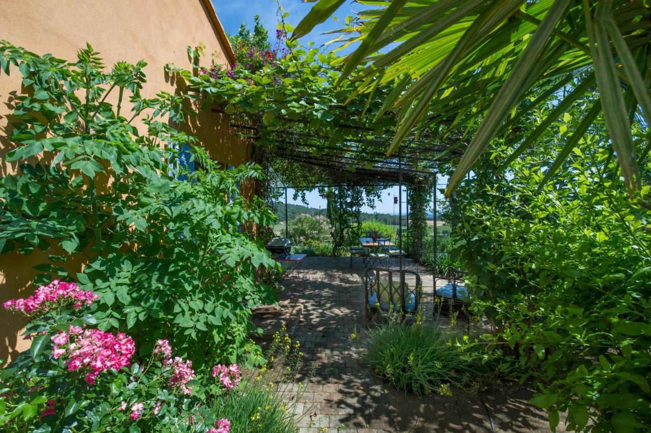 House With Garden And Sea View Villa La Londe-les-Maures Eksteriør billede