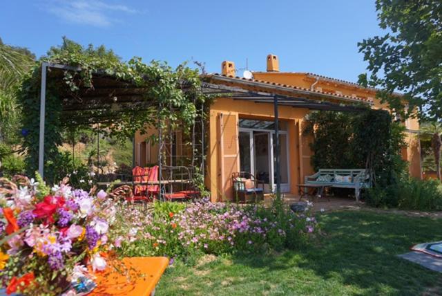 House With Garden And Sea View Villa La Londe-les-Maures Eksteriør billede