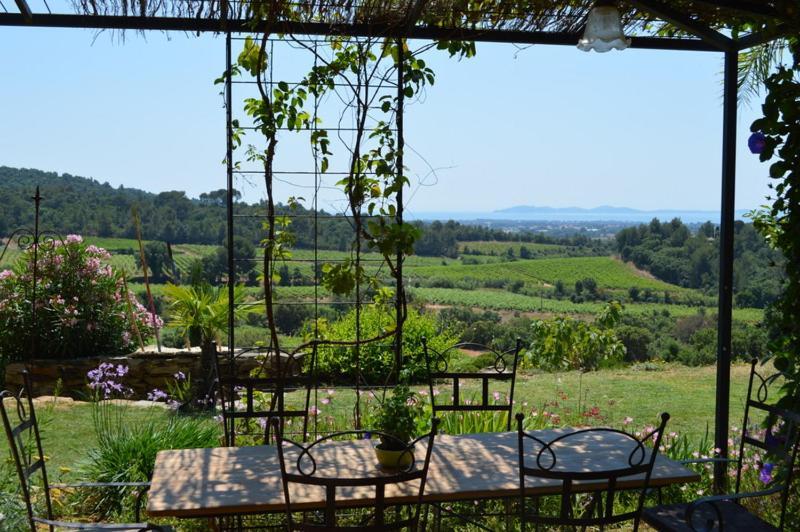 House With Garden And Sea View Villa La Londe-les-Maures Eksteriør billede